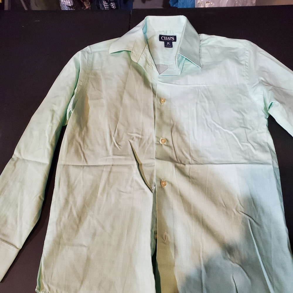 NWT boys Green print dress shirt.